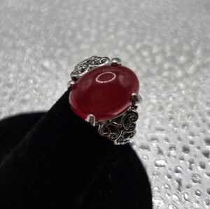 Ring, Elegant Red Silver